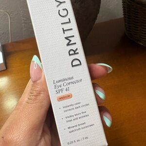 DRMTLGY Luminous Eye Corrector SPF 41 - Medium